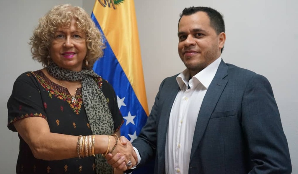 Viceministra Capaya Rodríguez aborda agenda comercial y de inversiones con presidente de Bancoex