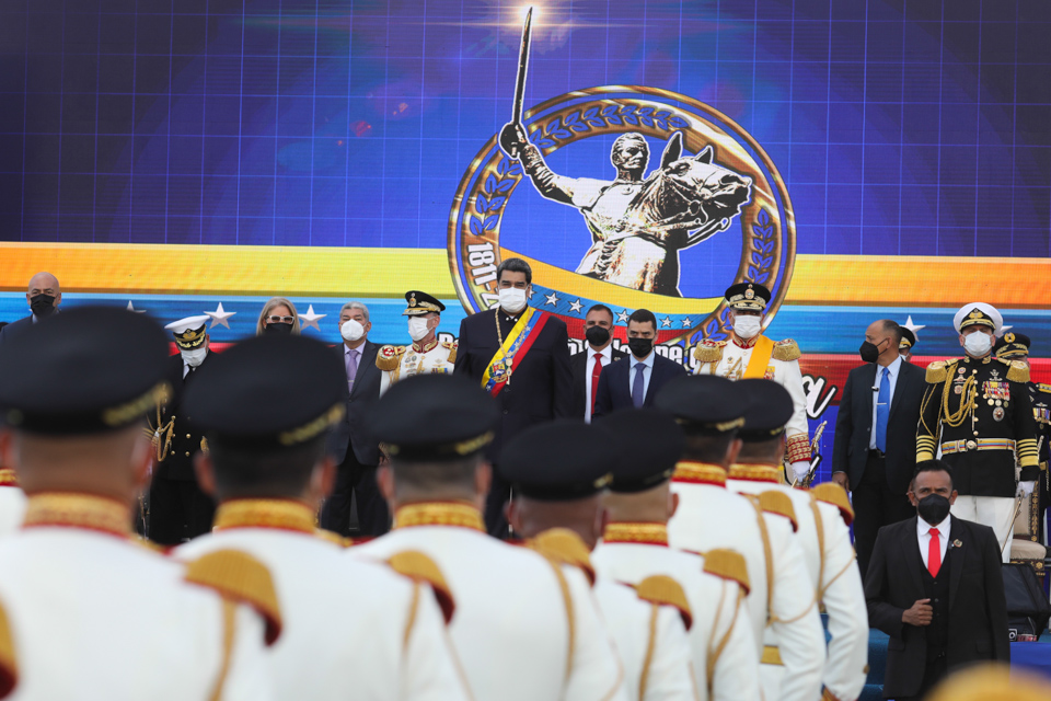 Presidente Maduro encabeza desfile cívico-militar en conmemoración del 5 de julio