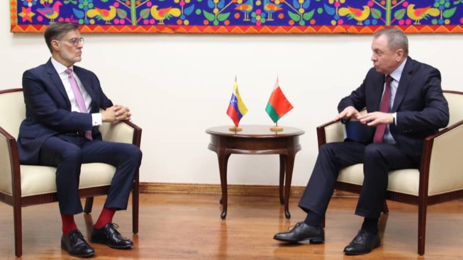 Cancilleres de Venezuela y Belarús repasan temas de cooperación bilateral y multilateral