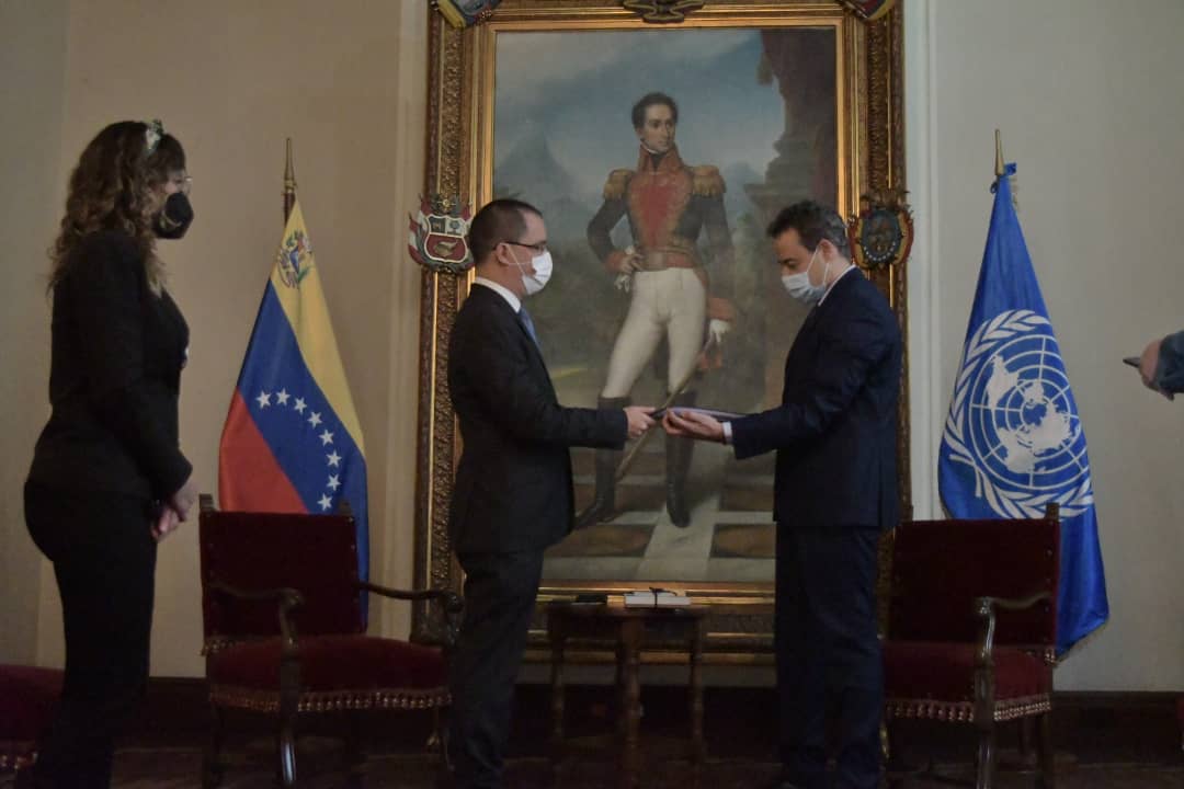 Canciller Arreaza recibe credenciales de Representante Permanente de la FAO en Venezuela