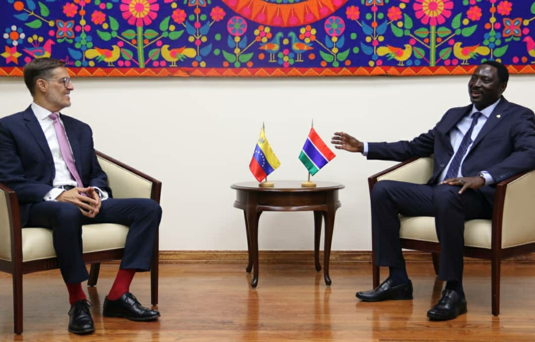 Venezuela y Gambia refuerzan relaciones bilaterales