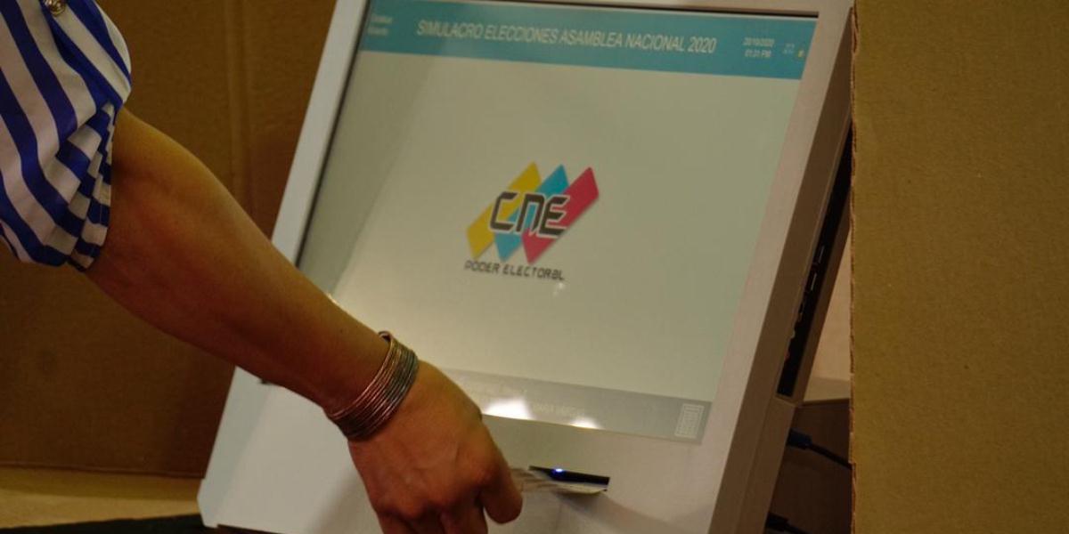 CNE presenta Nueva Solución Tecnológica Electoral del Sistema de Votación Automatizado