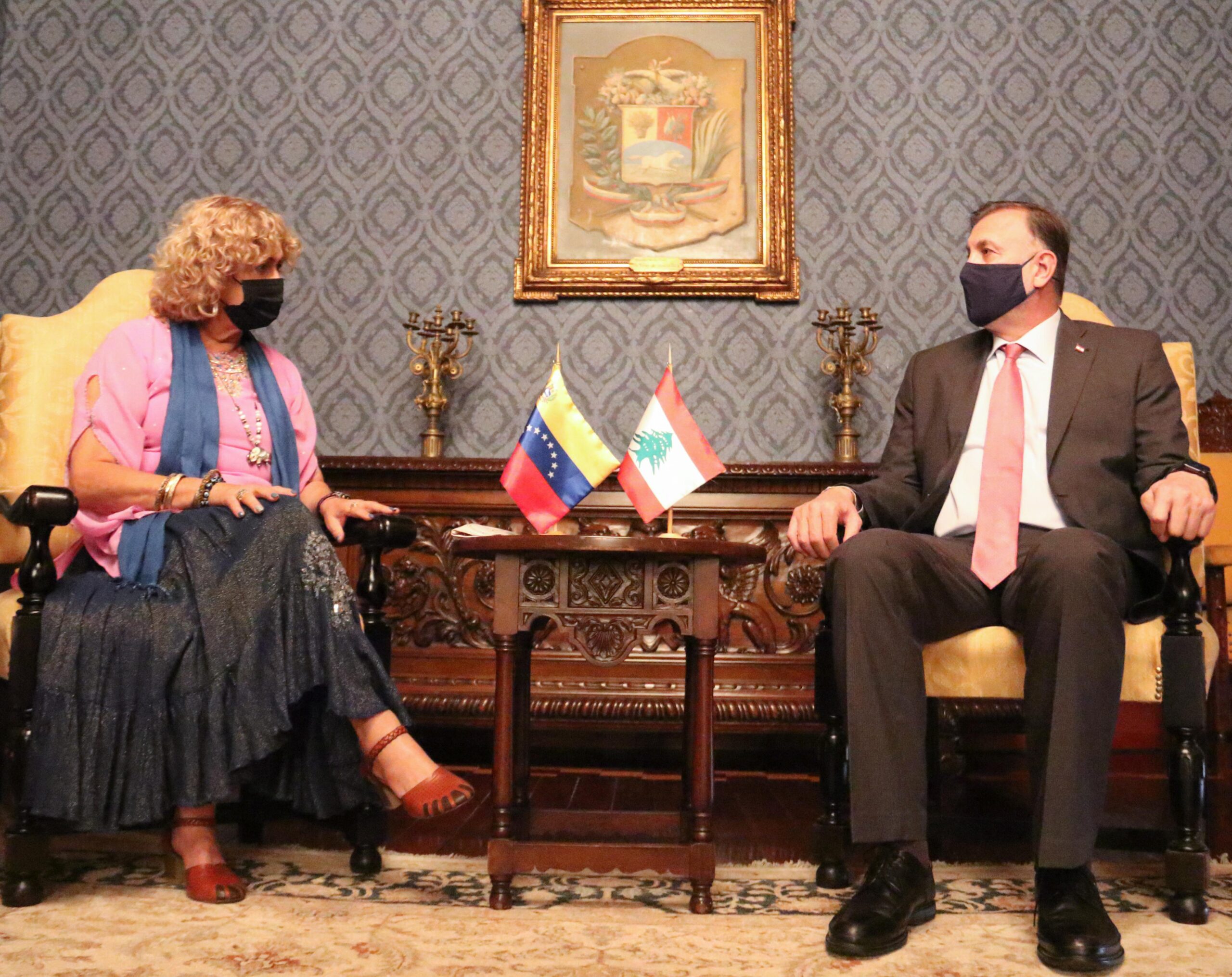 Viceministra Capaya Rodríguez sostiene encuentro de trabajo con Embajador libanés