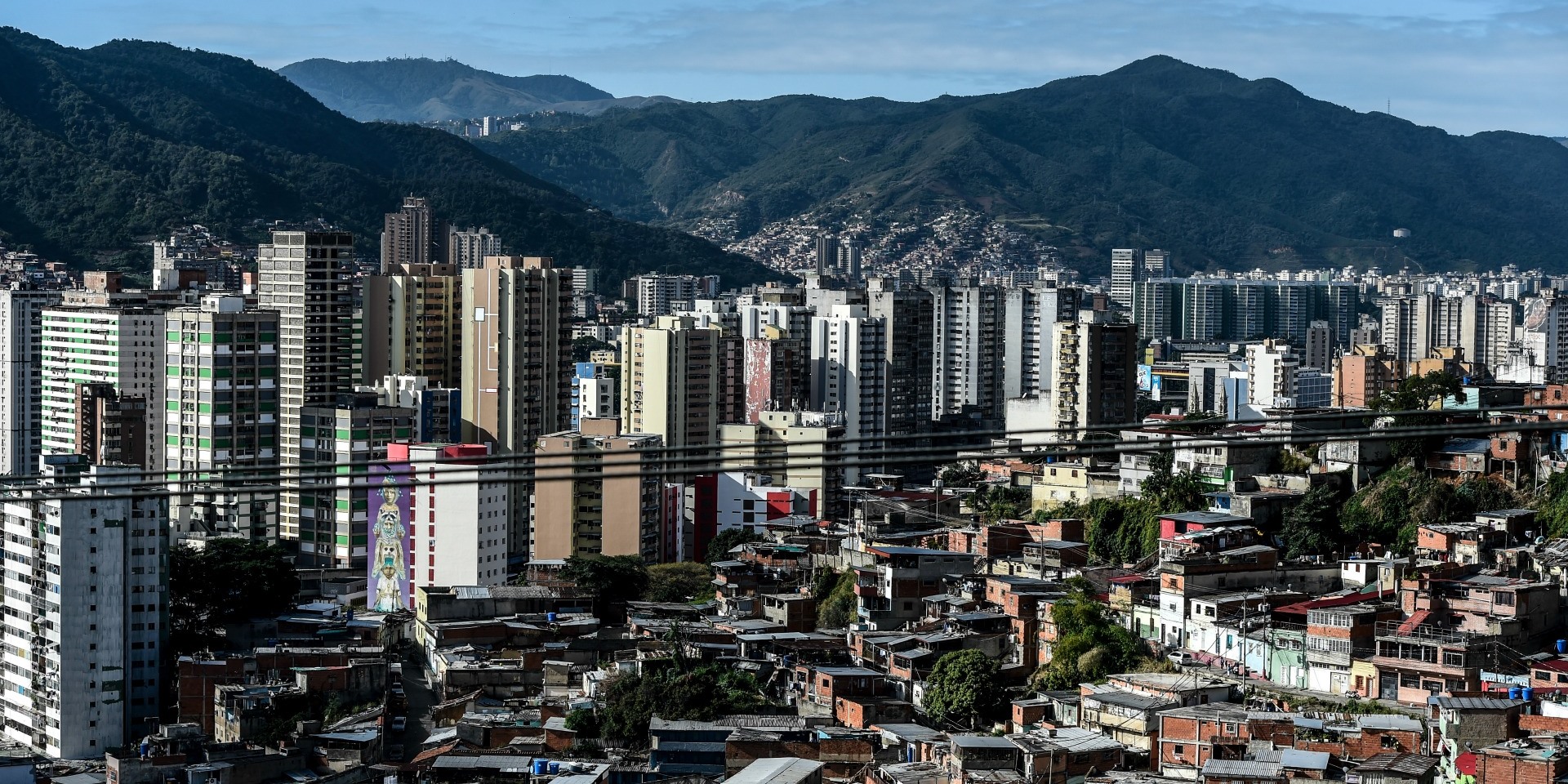 Expertos en DDHH advierten que sanciones a Venezuela conciben crímenes de lesa humanidad