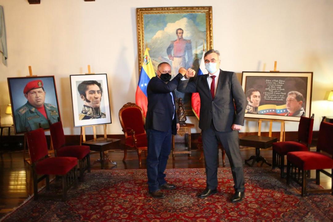 Diosdado Cabello sostiene encuentro con embajador de Rusia Sergey Melik-Bagdasarov