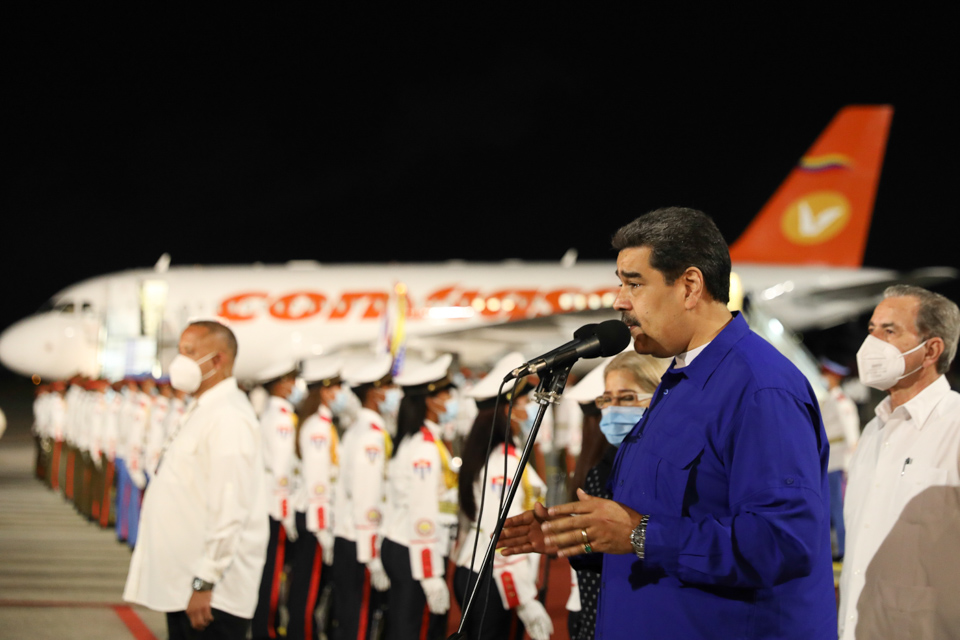 Jefe de Estado venezolano arriba a La Habana para participar en la XX Cumbre del ALBA-TCP
