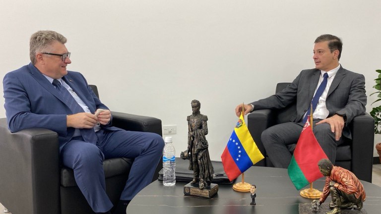 Gobiernos de Venezuela y Belarús avanzan en reactivación del Complejo Industrial Santa Inés
