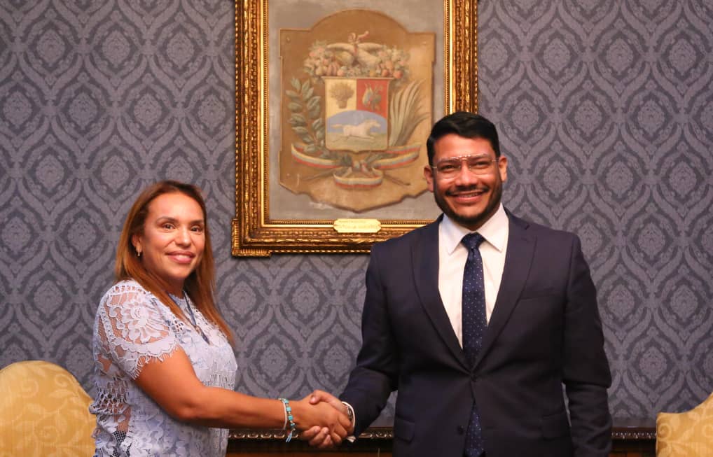 Venezuela y Uruguay estrechan relaciones de cooperación bilateral