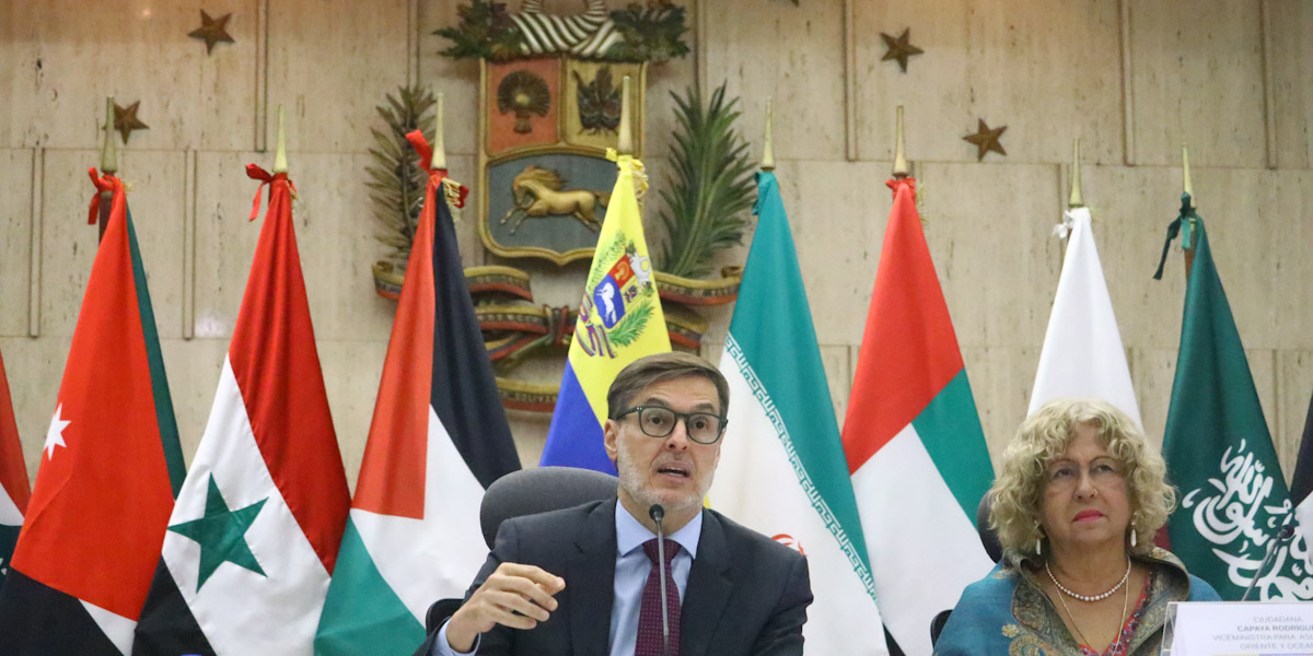 Canciller Plasencia y Viceministra Capaya Rodríguez sostienen reunión con jefes de misiones de  Medio Oriente y Asia Central