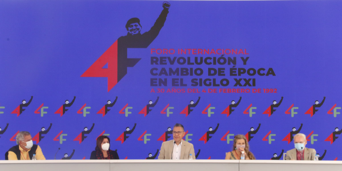 Intelectuales del mundo reflexionan en Caracas sobre revolución y cambio de época a 30 años del 4F