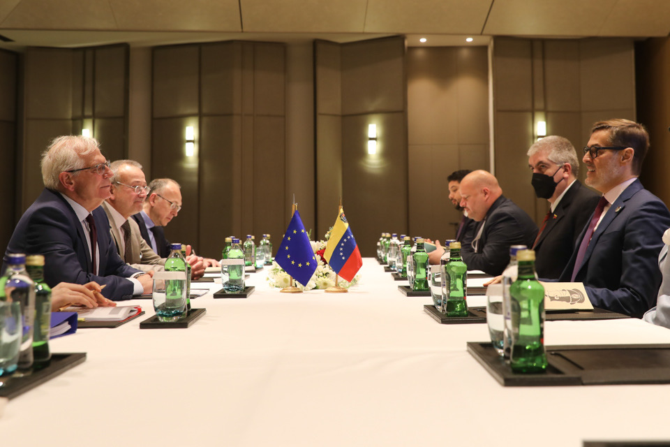 Venezuela ratifica a la Unión Europea disposición de diálogo