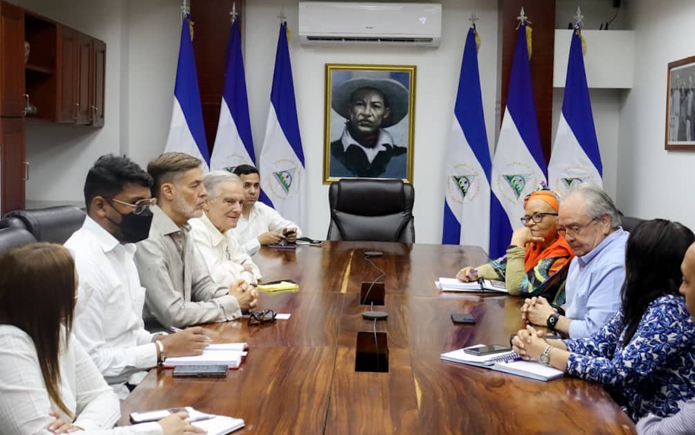 Canciller Plasencia se reúne con presidente de la Asamblea Nacional de Nicaragua
