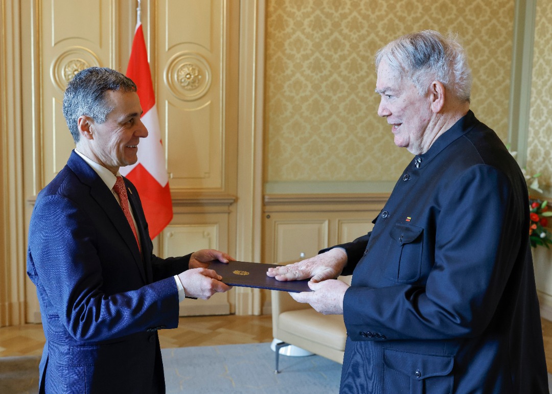 Embajador Roy Chaderton presenta credenciales ante Gobierno suizo