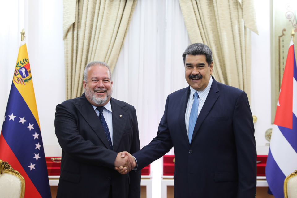 Presidente Maduro recibe a Primer Ministro de Cuba en Miraflores