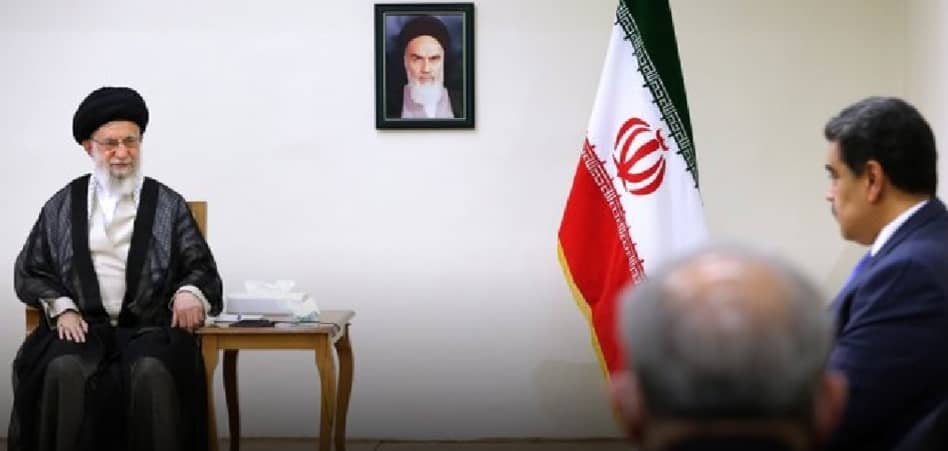 Líder Supremo de Irán recibe a Presidente Nicolás Maduro en Teherán