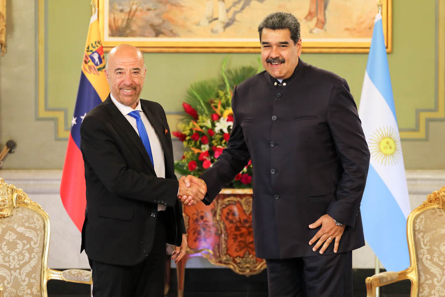 Venezuela acredita a Embajador de Argentina para inicio de misión diplomática