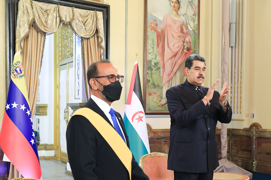 Presidente despide a Embajador de la República Árabe Saharaui Democrática