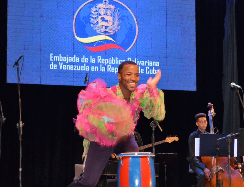 Con Gala Cultural concluye en La Habana celebración del 211° aniversario de la Declaración de Independencia de Venezuela