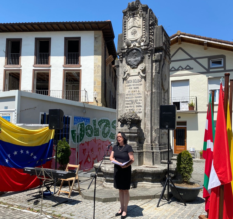 En el País Vasco conmemoran el 239º aniversario del natalicio del Libertador Simón Bolívar