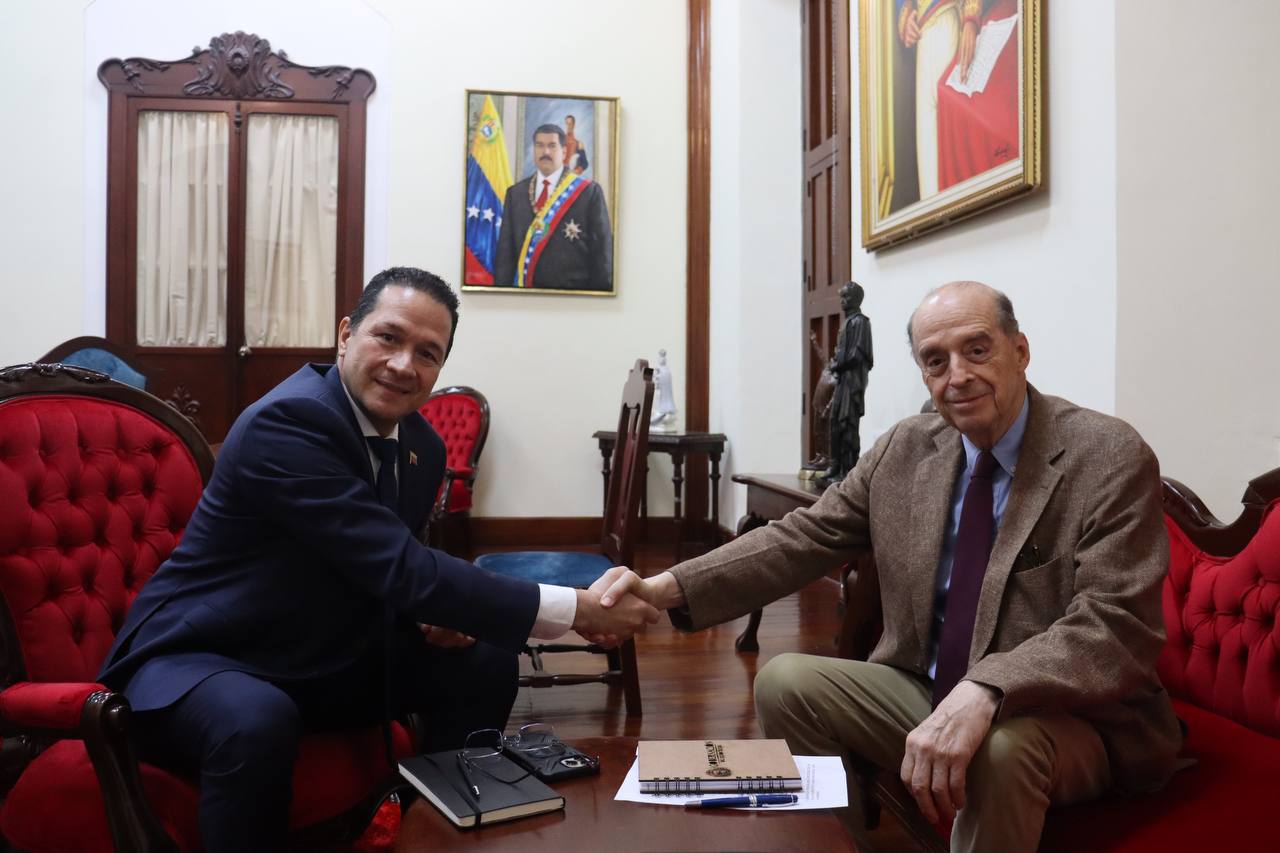 Canciller Faría se reúne con su homólogo colombiano Álvaro Leyva en Táchira