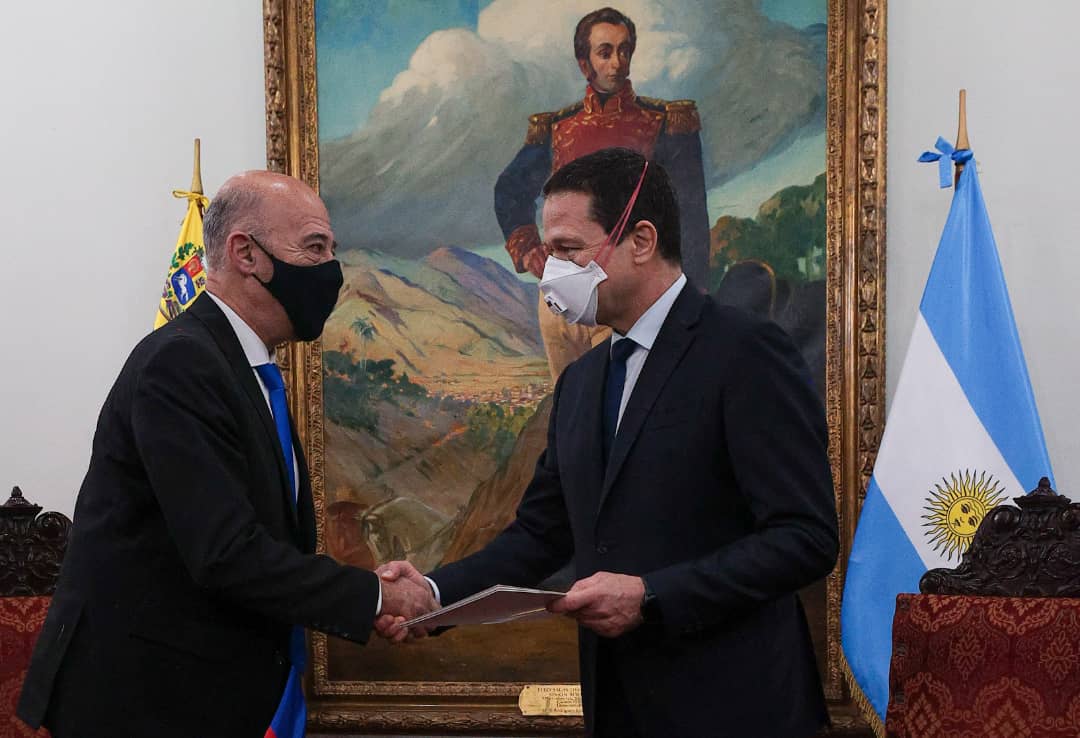 Canciller Faría recibe Copias de Estilo del nuevo embajador de Argentina Oscar Laborde