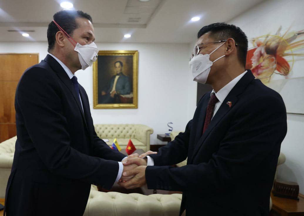 Canciller Faría se reúne con Embajador de Vietnam en Venezuela