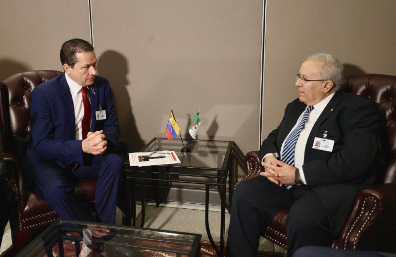 Cancilleres de Venezuela y Argelia afianzan ruta de cooperación en Asamblea General de la ONU