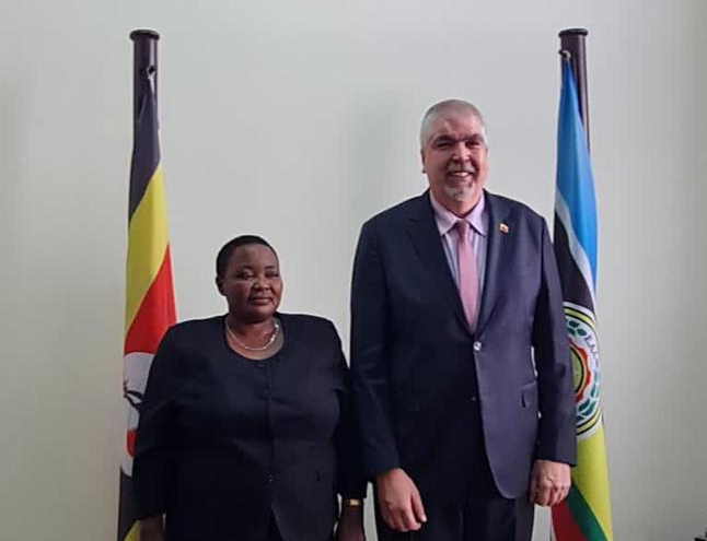 Viceministro para África de Venezuela y Primera Ministra de Uganda acuerdan avanzar en cooperación bilateral