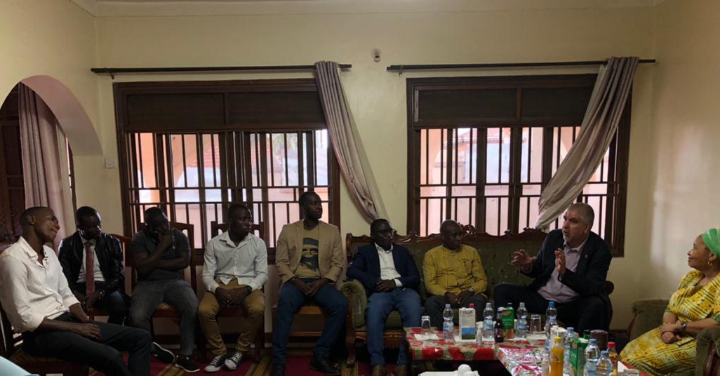 Viceministro Pimentel se reúne con movimientos sociales y de solidaridad de Uganda