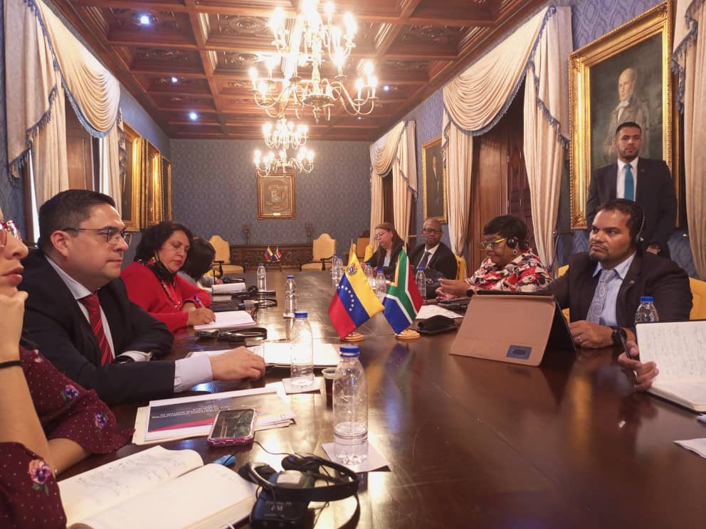 Venezuela y Sudáfrica impulsan nuevos mecanismos de cooperación minera