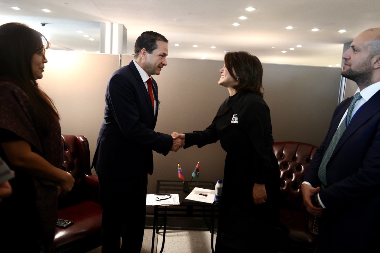 Venezuela y Libia afianzan lazos de cooperación durante reunión en Nueva York