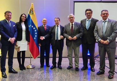 Venezuela afianza amistad con comunidades españolas de Galicia y Asturias