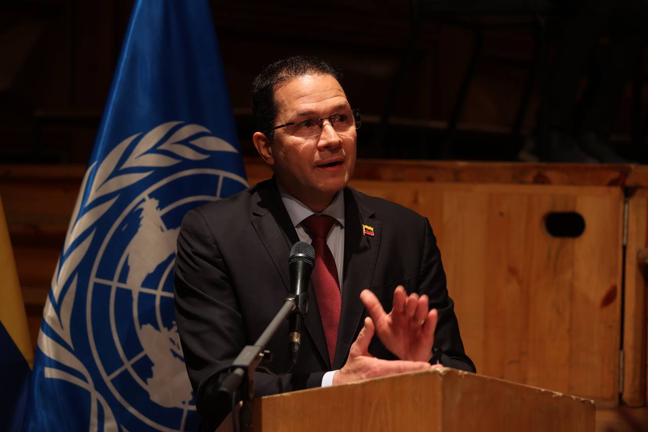 Venezuela trabaja con la Unesco por una educación más inclusiva, equitativa y de calidad