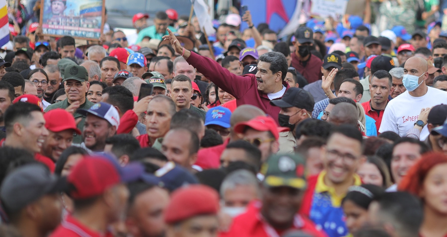 Presidente Maduro celebra junto al pueblo el Día de la Lealtad y el Amor al Comandante Hugo Chávez