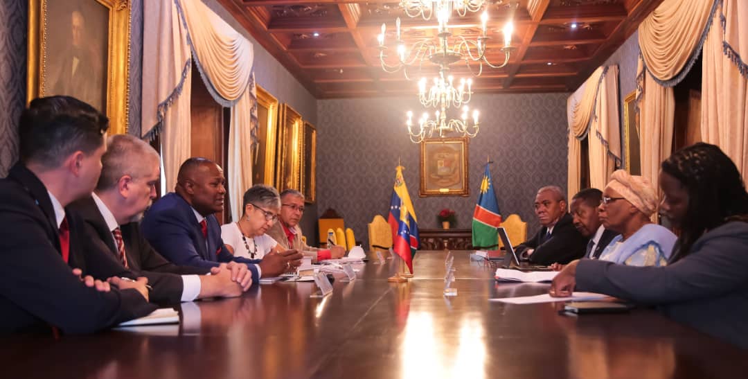 Viceprimera Ministra de Namibia se reúne con el Grupo de Amistad Parlamentaria Venezuela – África