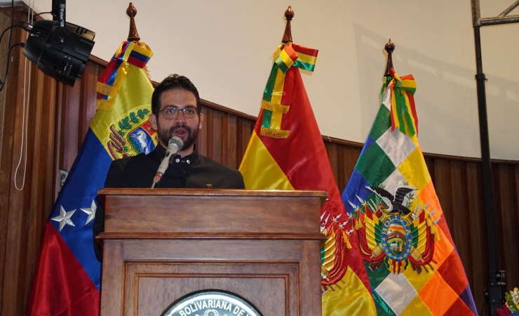 En Bolivia se gradúa promoción de bachilleres «Nicolás Maduro Moros»
