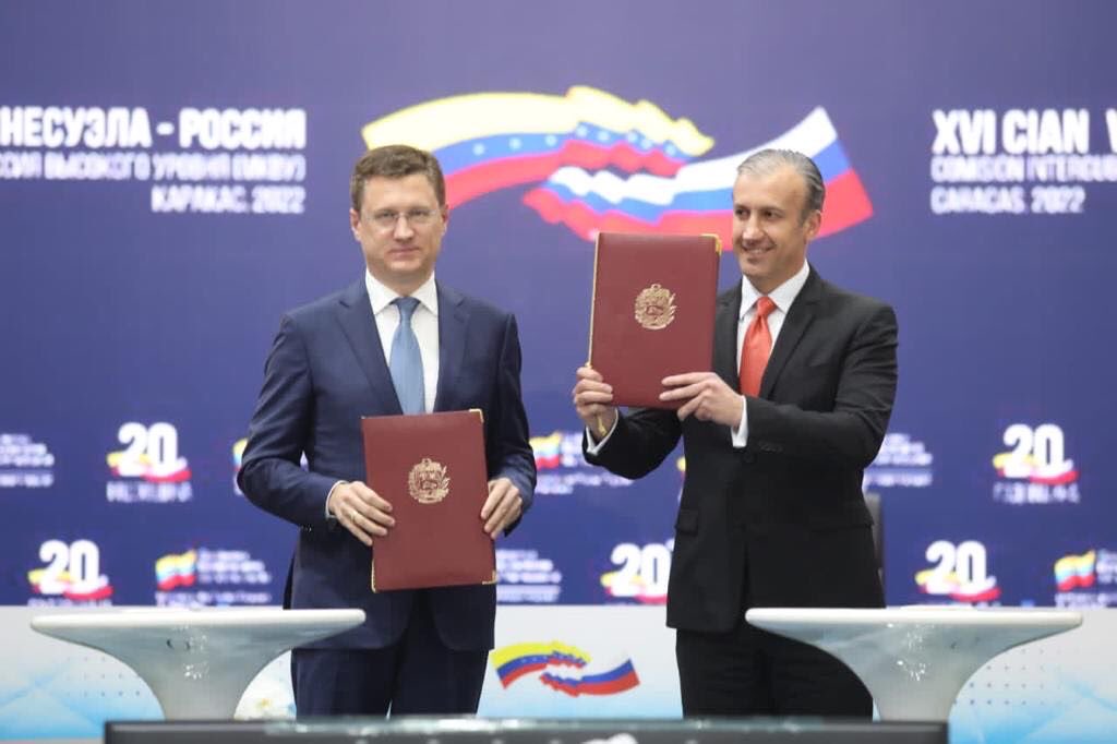 Venezuela y Rusia suscriben 11 acuerdos de cooperación en áreas de interés