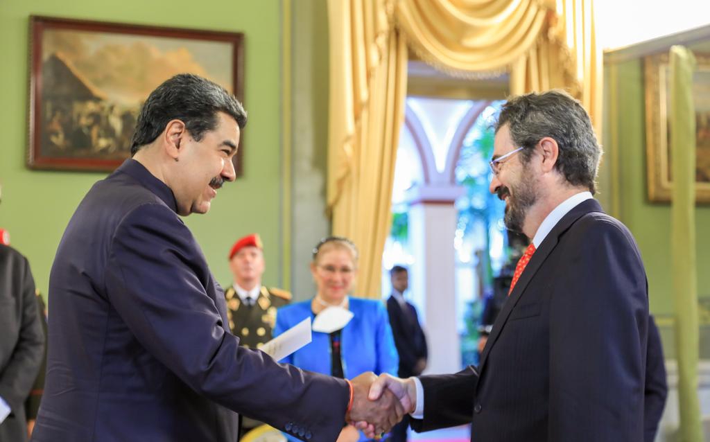 Presidente Maduro recibe Cartas Credenciales del Embajador designado del Reino de España