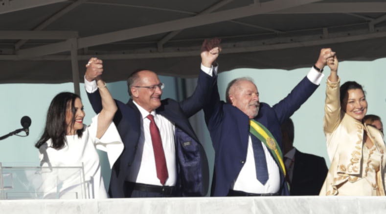 Luiz Inácio Lula da Silva: El pueblo retorna al poder en Brasil