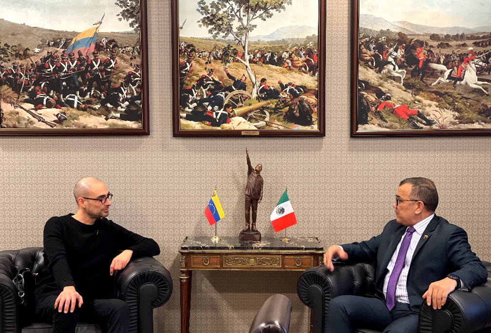 Embajador Jesús Salazar recibe visita del Jefe de la Misión Diplomática de México en Moscú