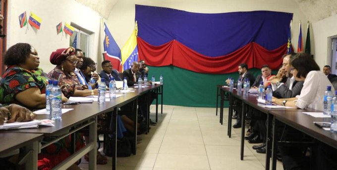 Canciller Yván Gil se reúne con representantes de la Organización Popular de África Sudoccidental