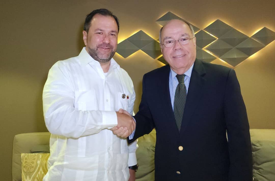 Cancilleres de Venezuela y Brasil se reúnen en República Dominicana en vísperas de Cumbre Iberoamericana