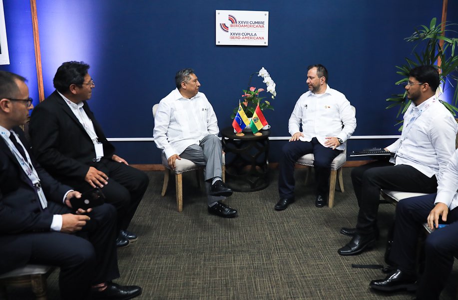 Venezuela y Bolivia reiteran la voluntad de seguir elevando las relaciones bilaterales