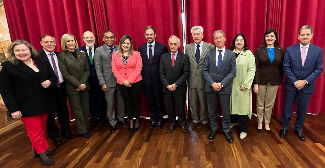 Venezuela participa en encuentro del Grupo de América Latina y el Caribe en Portugal