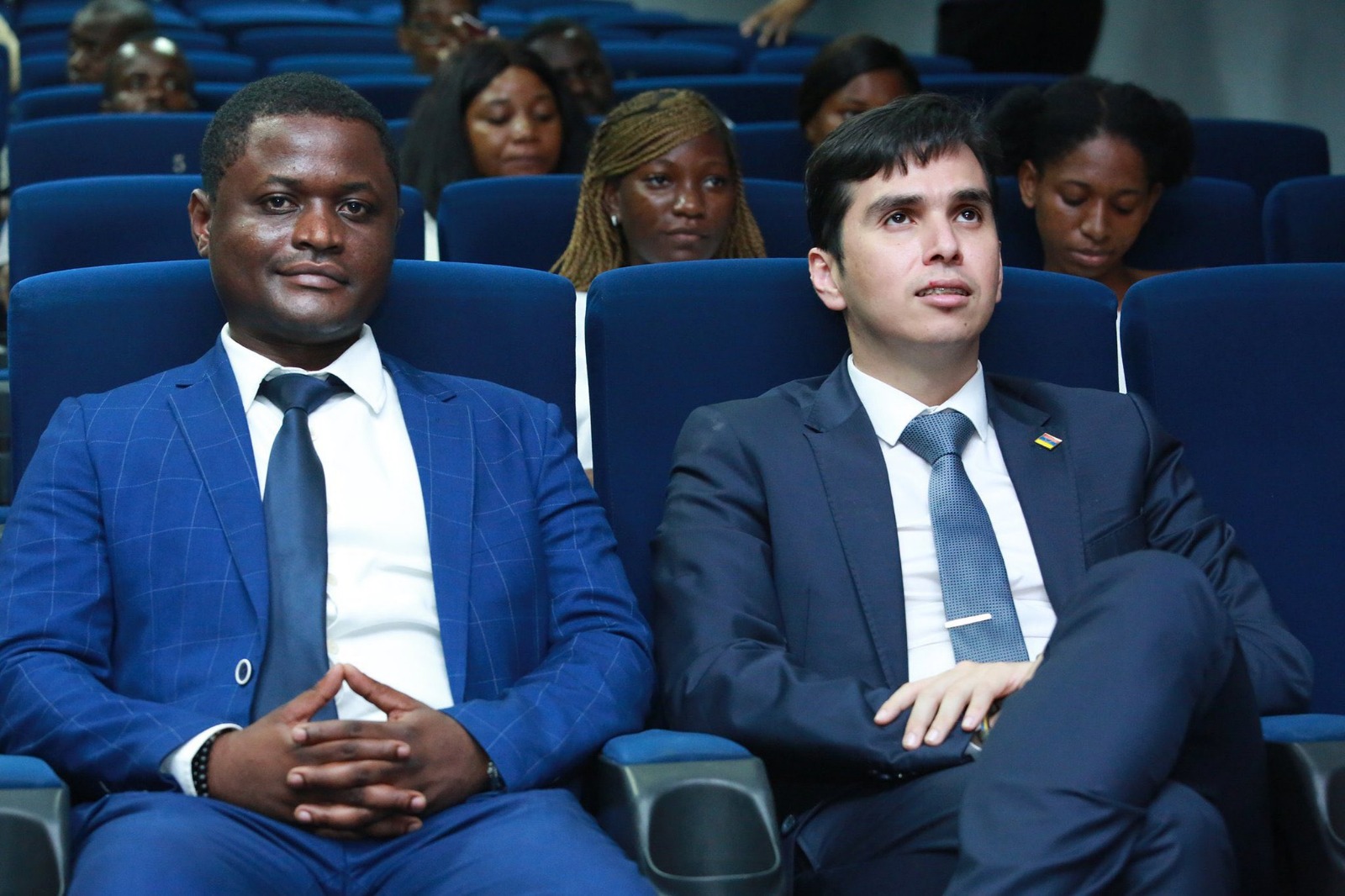 Conmemoran 27F en Guinea Ecuatorial con proyección de El Caracazo en inauguración de Ciclo de Cine Venezolano