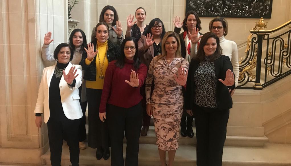 Red de Diplomáticas Latinoamericanas en Francia realizó encuentro con la jueza brasileña Renata Gil