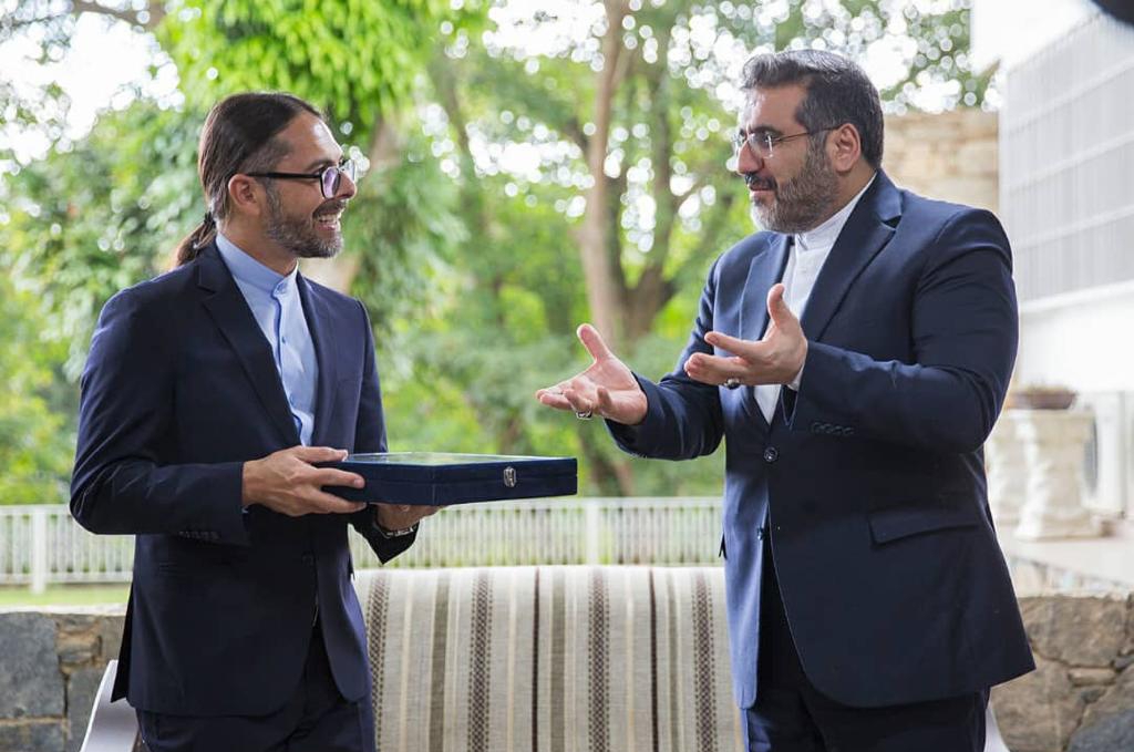 Vicepresidente Ñáñez sostuvo encuentro con Ministro de Cultura de Irán