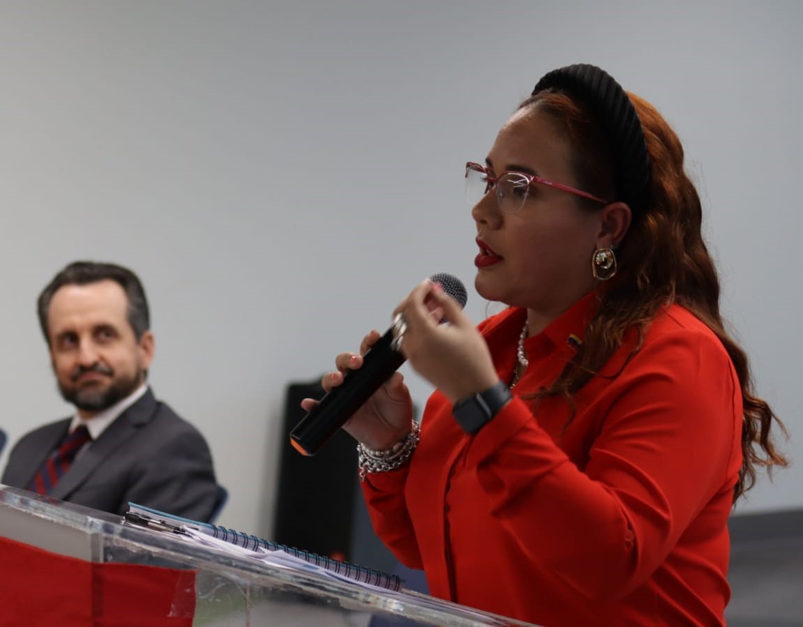 Embajada en Honduras participa en Foro “Pueblo y Pensamiento: Análisis a un año de la Refundación y la construcción del Poder Popular”