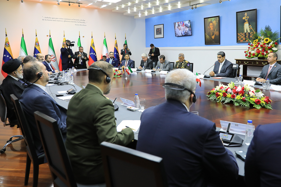 Delegaciones de Venezuela e Irán protagonizan reunión ampliada para fortalecer cooperación
