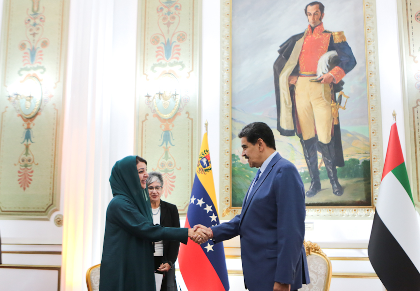 Presidente Maduro se reúne con la Ministra de Estado para la Cooperación Internacional de los Emiratos Árabes Unidos